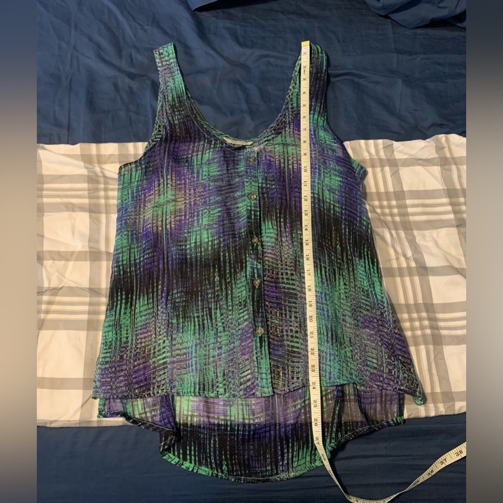 🩷Volcom Tank🩷 - Picture 7 of 9